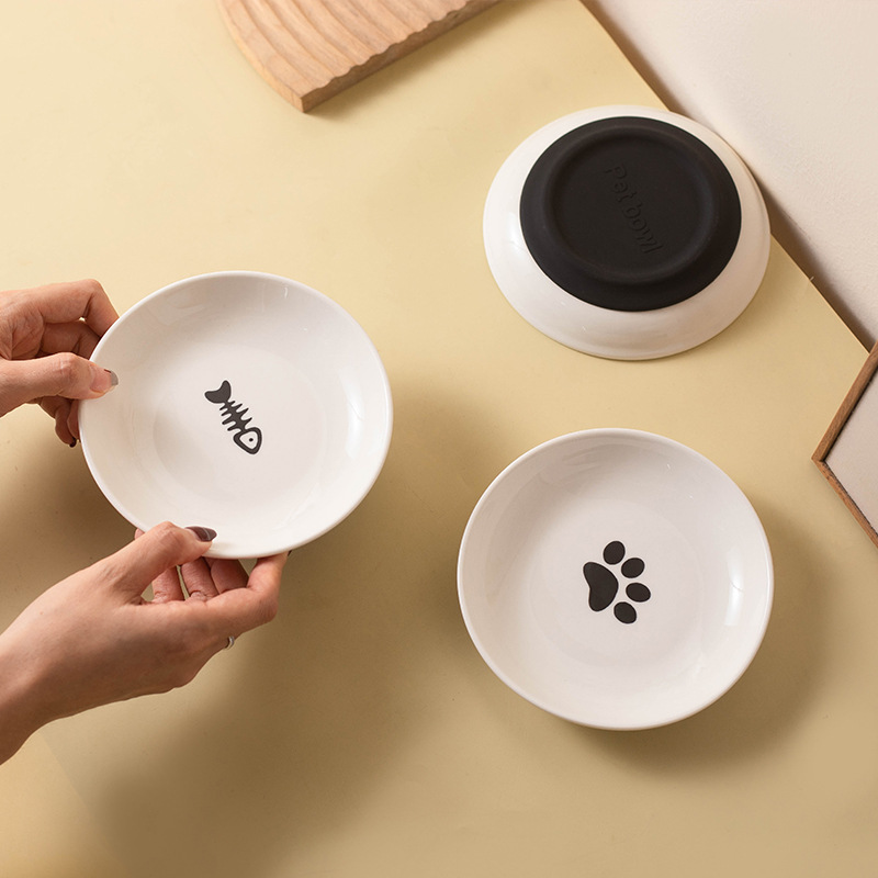Amazon ซิลิโคนกันลื่นเซรามิคถาดแมวชามแมวสัตว์เลี้ยงอาหารแมวขนมกระป๋องถาดลูกแมวชามอาหารสัตว์เลี้ยงอุปกรณ์